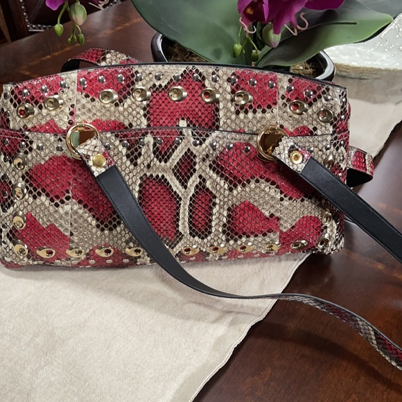 Gucci Python Shoulder Bag - Picture 4 of 8